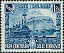 La locomotiva del treno Napoli-Portici, azzurro.