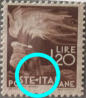 “ punto bianco tra POSTE E ITALIANE “