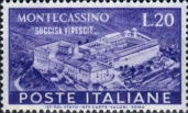 Prima del bombardamento, violetto. 