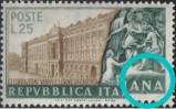 “ macchia scura sotto la N di REPUBBLICA “
