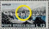 “ macchia rotonda al centro “