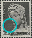“ ritocco nel fondo a sinistra del mento ”