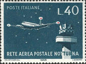 Aereo, ardesia e rosso.
