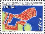 Arsenale stilizzato, policromo.