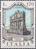 Gallipoli. Fontana Antica, policromo.